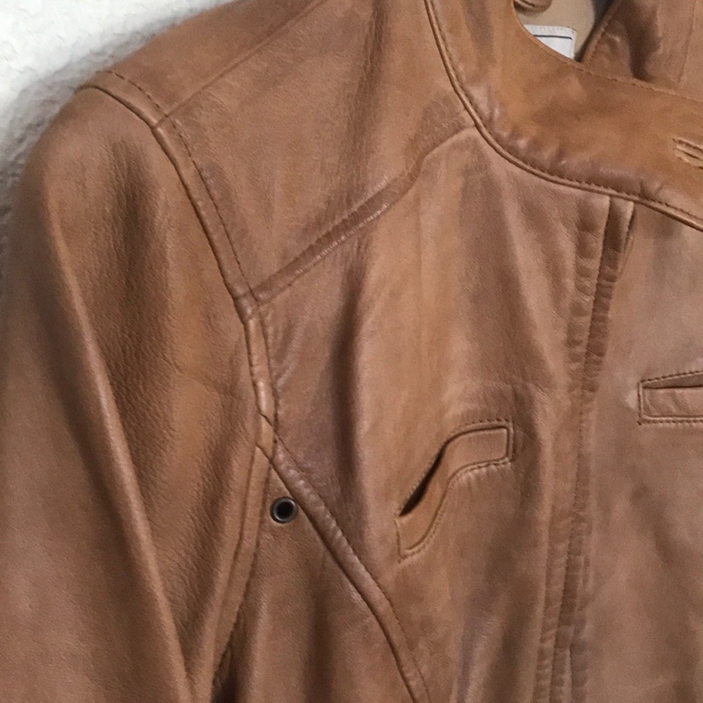 Leather jacket - Picture 3 of 4